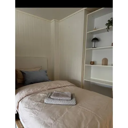 Daire In Private At Bjerkaker *