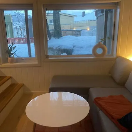 Lägenhet In Private At Bjerkaker